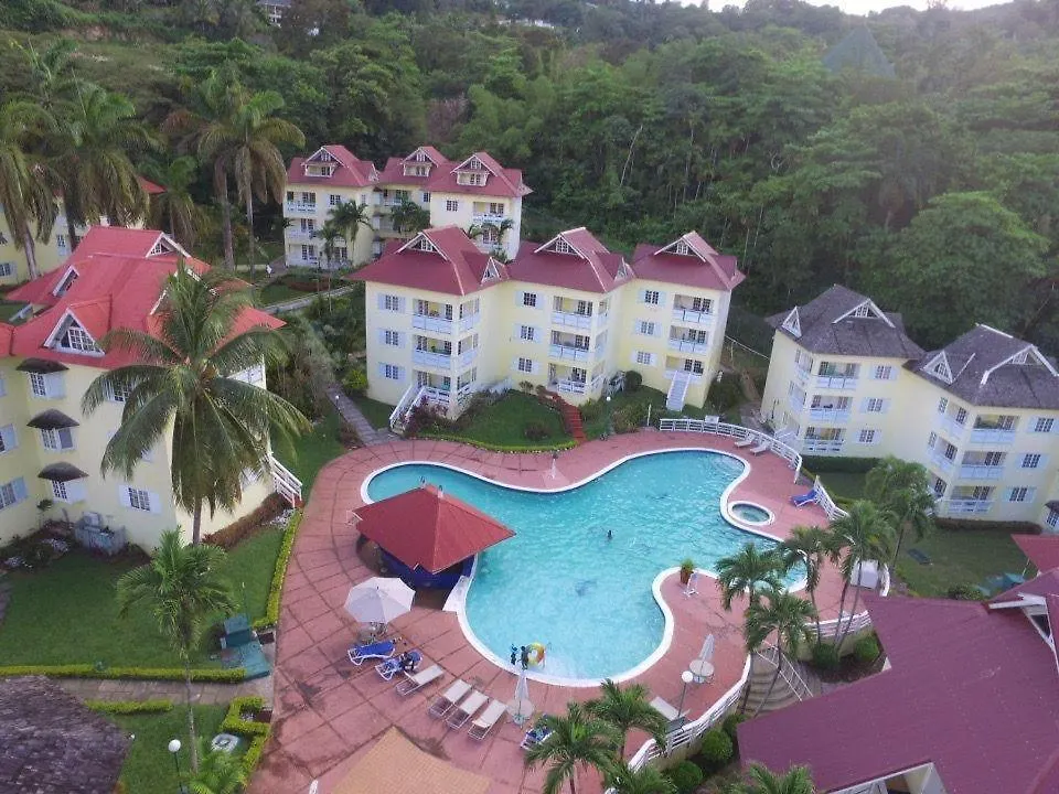 River Side Apt 9 @ Mystic Ridge. Ocho Rios Apartment