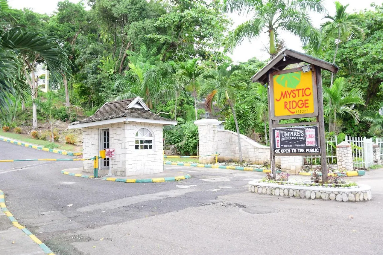 River Side Apt 9 @ Mystic Ridge. Ocho Rios 0*,